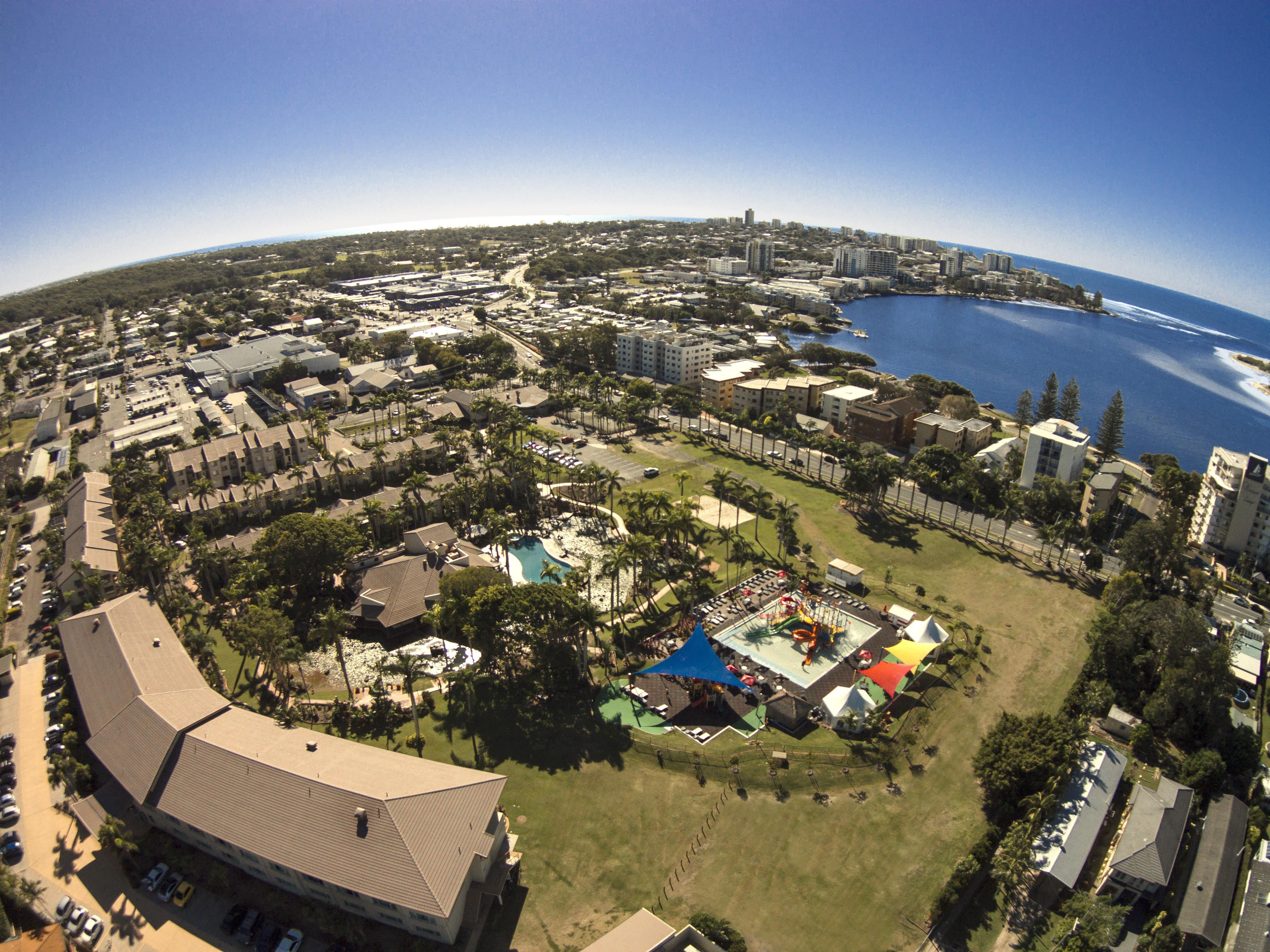 קלונדרה Oaks Sunshine Coast Oasis Resort מראה חיצוני תמונה