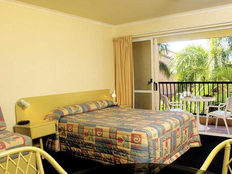 קלונדרה Oaks Sunshine Coast Oasis Resort חדר תמונה